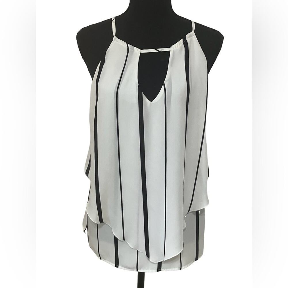 Chic Black Striped Sleeveless Top (M)